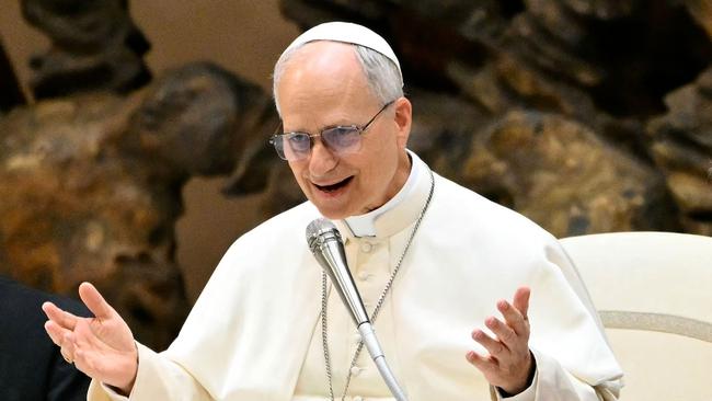 Pope Leo XIV leads an audience to representatives of the media, at Paul-VI hall in The Vatican, on May 12, 2025. (Photo by Alberto PIZZOLI / AFP)