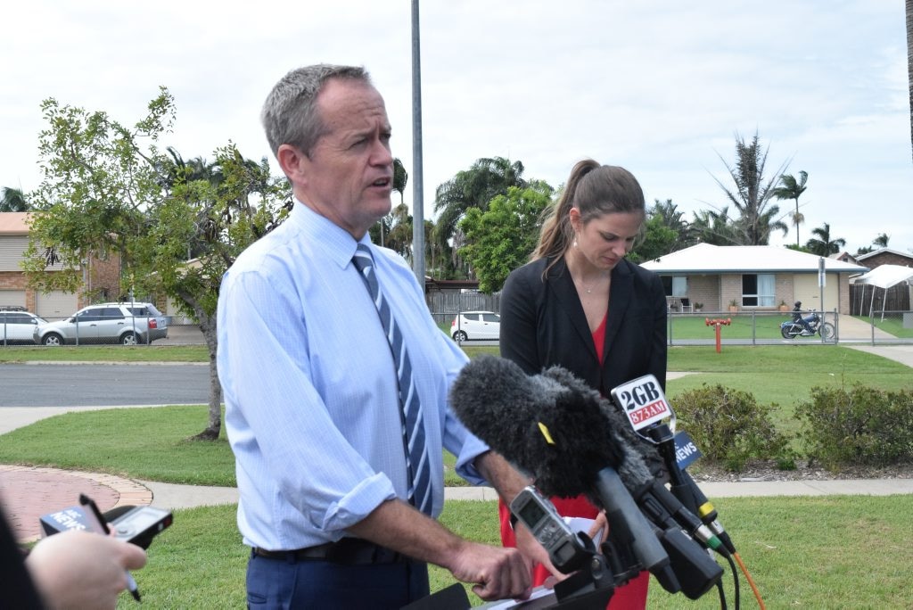 Leader of the Opposition Bill Shorten and Shadow Minister for Education Kate Ellis address the media. Photo: Emily Smith