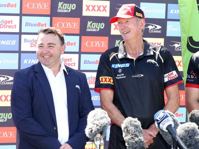 Terry Reader (L) with Wayne Bennett. Picture: Steve Pohlner