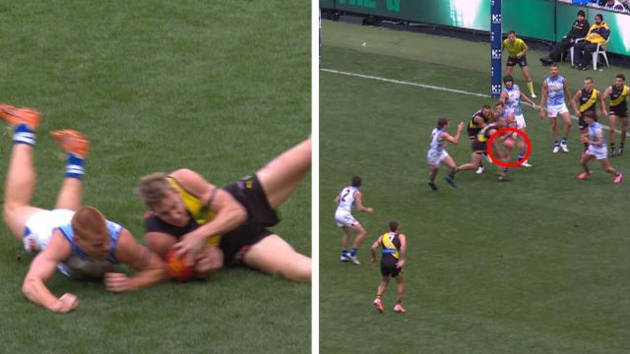 "Oh Umpire!" - Commentary left stunned