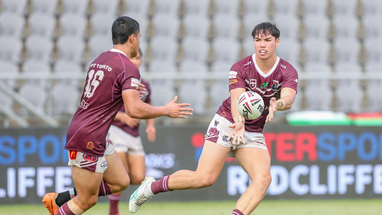 Meninga Cup centre Disharne Tonihi passes for Bears. Photography by Stephen Archer.