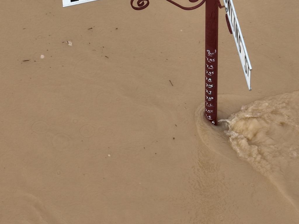 Flood levels in Thargomindah reached 7.53 metres on Wednesday.