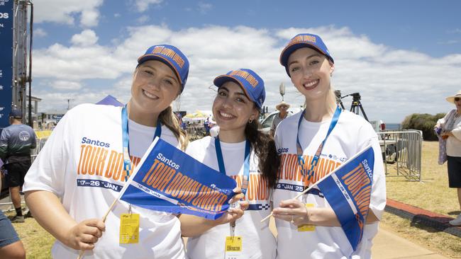 Ziptrak Women's Stage 1: Brighton to Aldinga. Picture Brett Hartwig