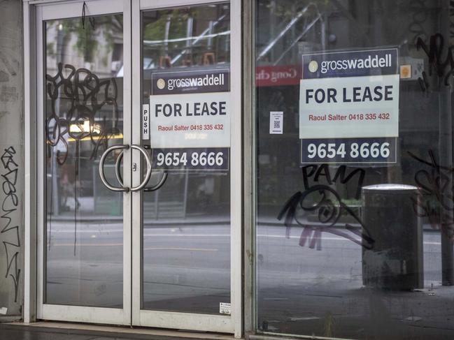 Dirty Melbourne. Swanston Street. Picture: Jake Nowakowski