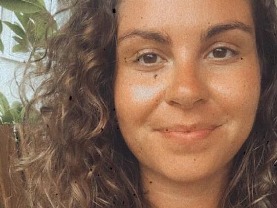Jessica Layton topless sunbather saved family from rip.