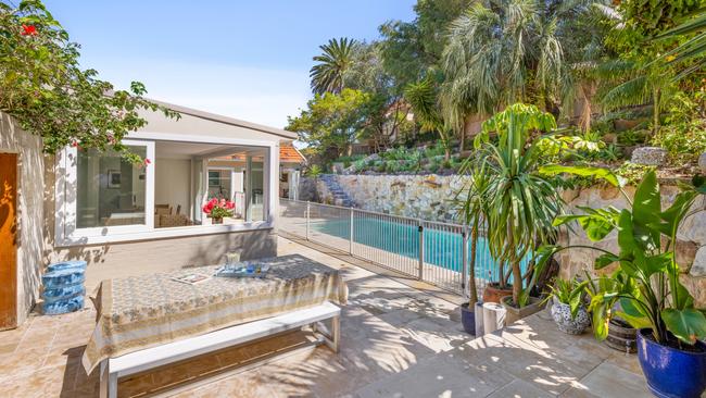 Bethwyn Richards has set a price guide of about $10m for St Ives, near Coogee beach.