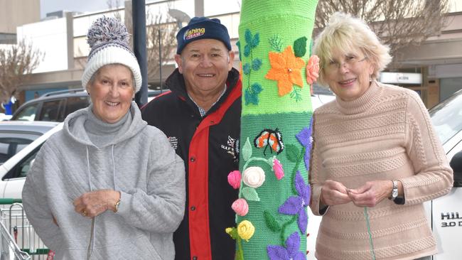 IN PHOTOS: Warwick comes alive with Jumpers and Jazz spirit