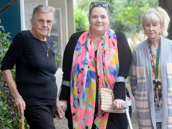 (LtoR) Pat Bolder, Camilla Brown (0450908695) and Diana Morschel-Bateup (0415 555 046) as community members meet  with Kerryn Phelps over trees and car parks being removed to make way for cycleway. Photo Jeremy Piper