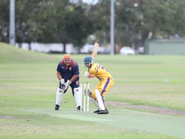 Palm Beach Currumbin (batting) vs. Runaway Bay in the Community Div 3 competition. Harley Richards. 25 November 2023 Palm Beach Picture by Richard Gosling