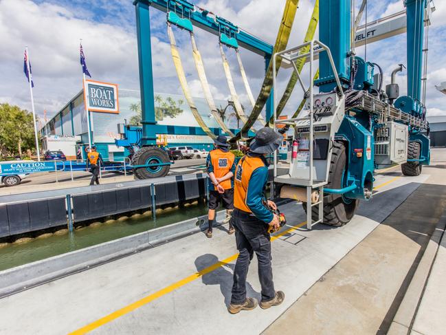 The Boat Works lifting crew.