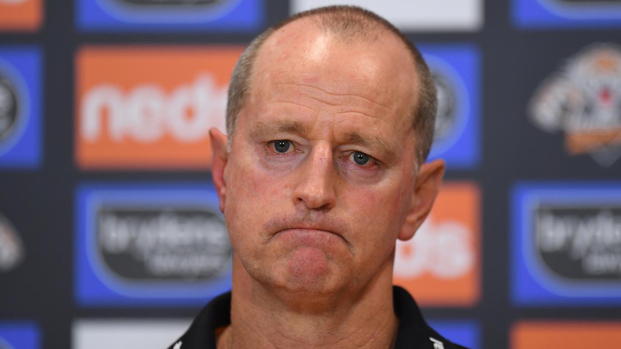 BRISBANE, AUSTRALIA - SEPTEMBER 05: West Tigers coach Michael Maguire speaks to the media after his team's defeat during the round 25 NRL match between the Wests Tigers and the Canterbury Bulldogs at Moreton Daily Stadium, on September 05, 2021, in Brisbane, Australia. (Photo by Albert Perez/Getty Images)