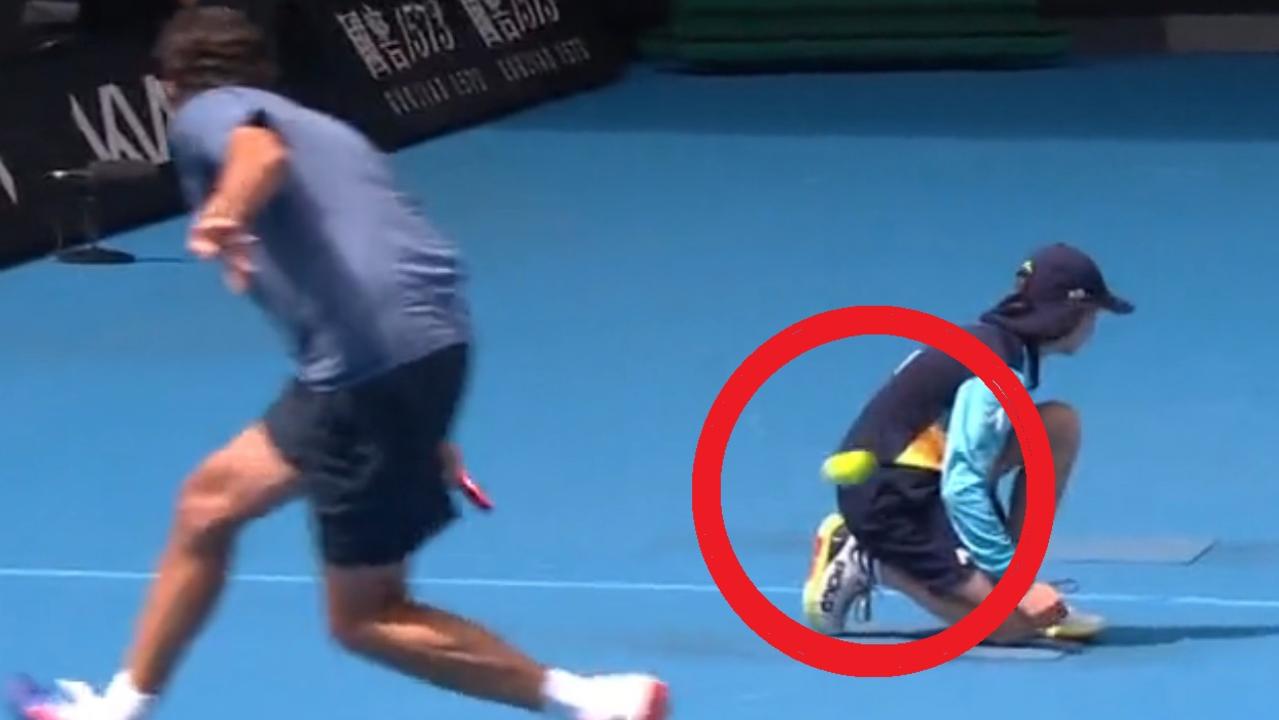 Mark Philippoussis accidentally hits ballkid at Australian Open