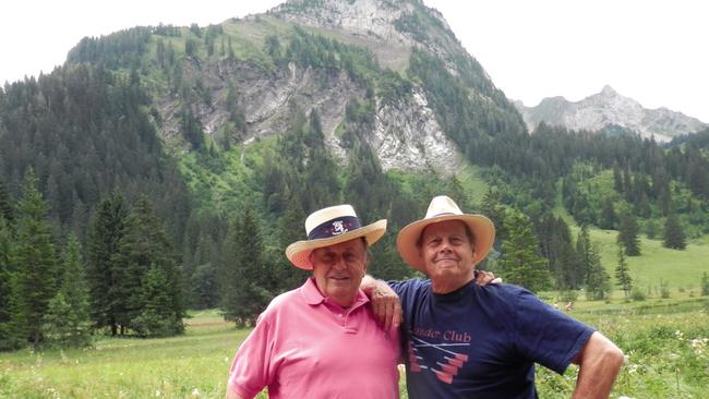 Barry Humphries with Bruce Beresford.