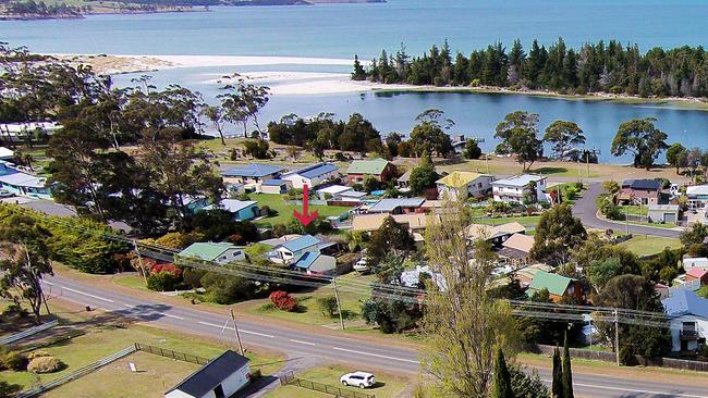 Properties in Orford, part of the Glamorgan Spring Bay Council area.