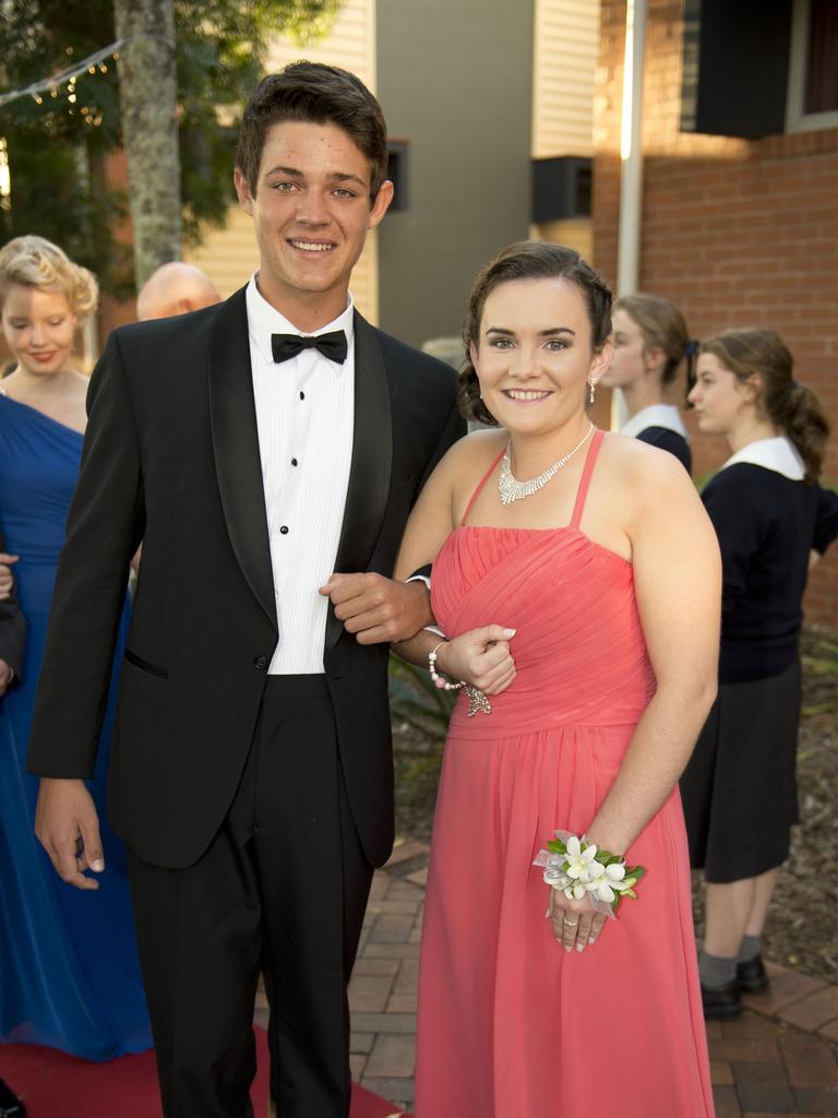 The Glennie School and Fairholme College Toowoomba formal photos from ...