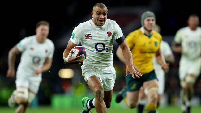 Jonathan Joseph of England breaking through to score his side’s fourth try.