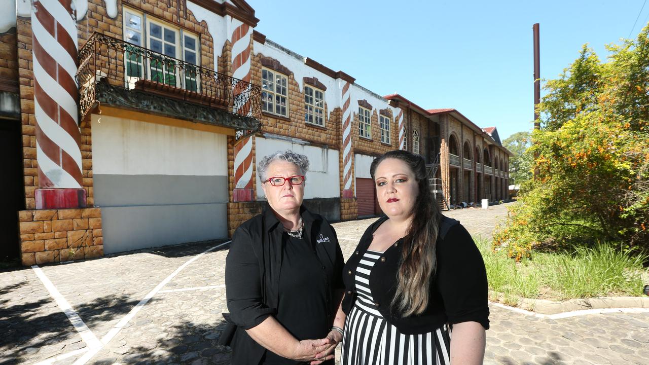 Jaye and Kate Rose, pose at an abandoned building at Loganholme, Thursday March 1, 2018. Jay and Kate want to turn the council owned building into a haunted house attraction. (AAP Image/Jono Searle).