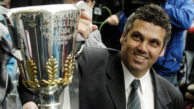 Port Adelaide coach Mark Williams with Premiership Cup after the 2004 Grand Final.