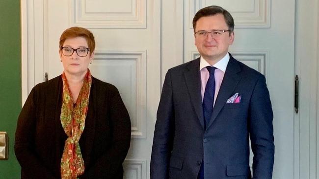 Foreign Minister Marise Payne has met with Ukraine Foreign Minister Dmytro Kuleba to discuss the imminent threat of Russian invasion.