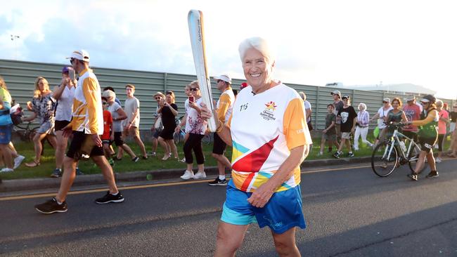 Dawn Fraser praised Cate for her incredible performance in the relay.