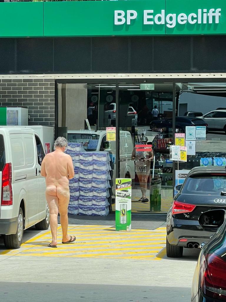 A naked man was seen entering and leaving the BP service station on New South Head Rd at Edgecliff last week. Picture: Bruno Bouchet/Twitter