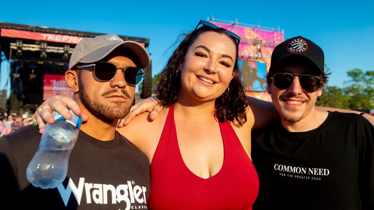 Caiden Taylor, Genevieve Dodds and Juaun Garrett at BASSINTHEGRASS 2021. Picture: Che Chorley