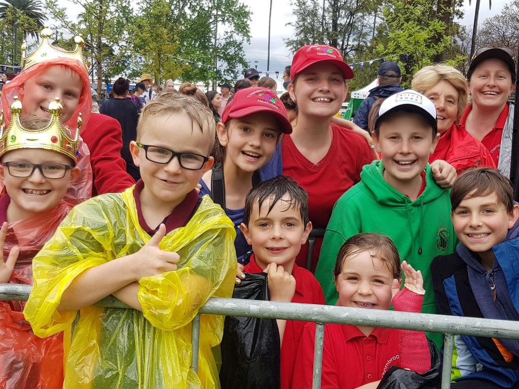 Zander, Maddox and Jett Barton with Joe and Lacey Eccleston, and Emily, 9, and Cooper, 12, Charnock at Dubbo’s Victoria Park. Picture: Candace Sutton.