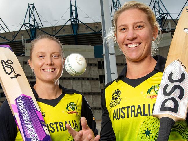 Alyssa Healy and Delissa Kimmince at the MCG ahead of Sundays ICC Women's T20 World Cup 2020 final against India. Picture: Mark Stewart