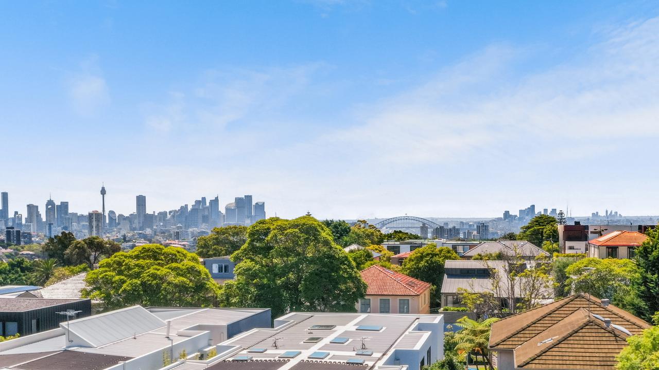 Cheung was able to explain to the buyers the benefit of the approved plans taking in the incredible view, plus the proximity to good private schools.
