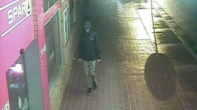 Police Release CCTV In Hunt For Armed Robber | Daily Telegraph