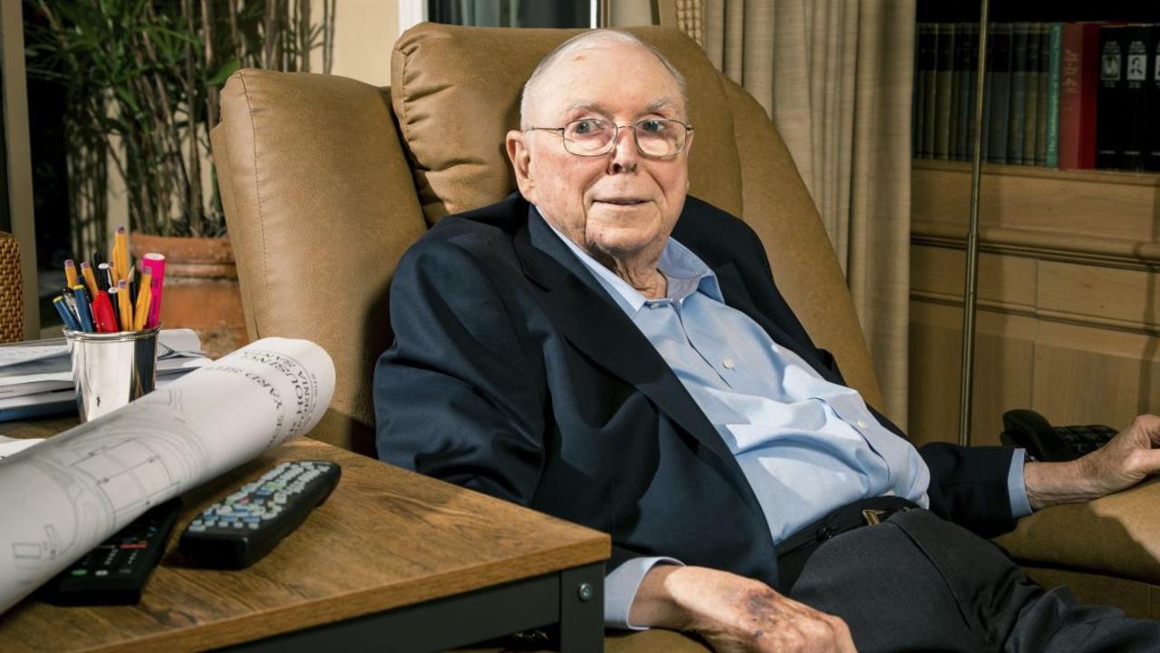 Charlie Munger the ‘quiet one’ alongside Warren Buffett at Berkshire ...