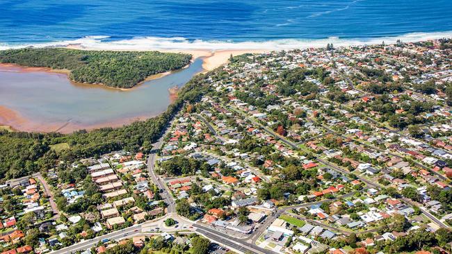 Wamberal aerial shot.