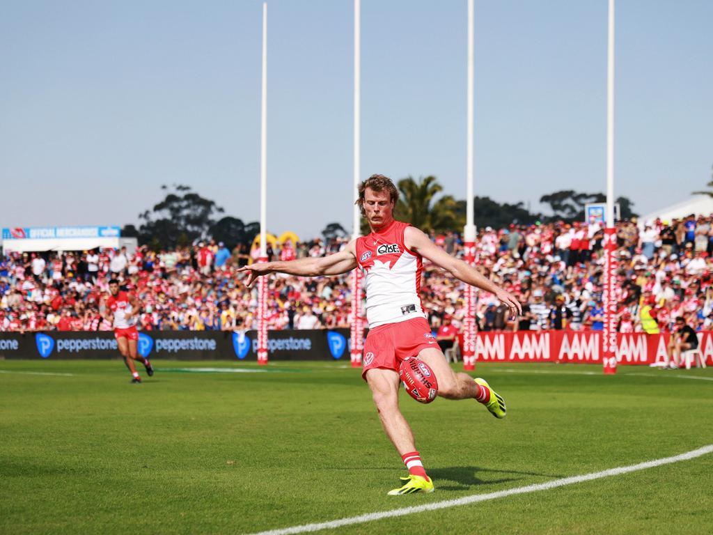 Nick Blakey in action on Saturday. Picture: James Elsby/Getty Images