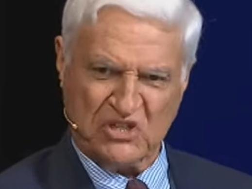 Firebrand Queensland MP Bob Katter has launched into an extraordinary spray about China on live TV. Image: ABC