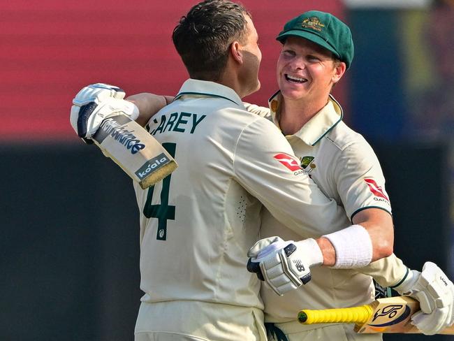 Smith, Carey tons put Aussies on cusp of Sri Lankan sweep