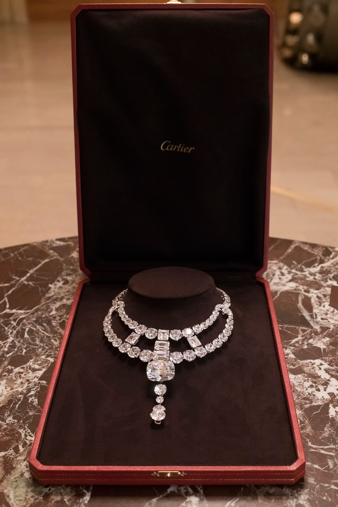 The Ghost and a Necklace - The fascinating tale of Cartier's