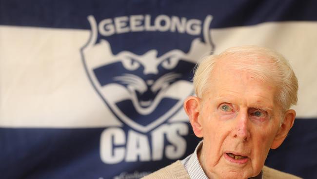 Former Geelong player, coach and recruiter Bill McMaster died on January 7 at the age of 94. Picture: Alison Wynd