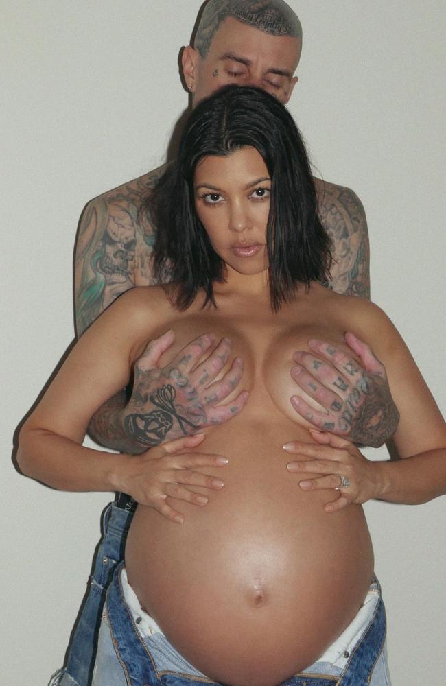 Happy birthday Travis Barker … Kourtney Kardashian paid tribute to her drummer husband for his birthday.