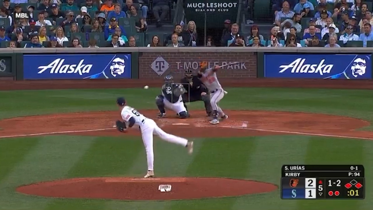 Scary scenes as pitcher struck with 165km/h line drive