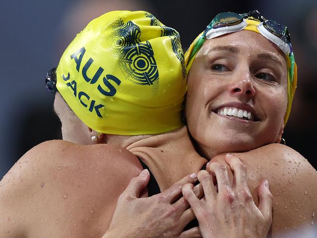 BIRMINGHAM 2022 COMMONWEALTH GAMES. 31/07/2022 . Day 3 Finals . Swimming at the Sandwell Aquatic Centre.. Womens 50 mtr freestyle final.. Australian Emma McKeon wins gold in the 50 metre freestyle from Meg Harris and Shayna Jack. . Picture: Michael Klein