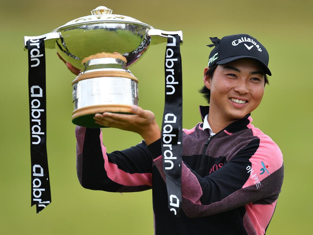 Min Woo Lee celebrates his 2021 Scottish Open win. Picture: Mark Runnacles/Getty Images