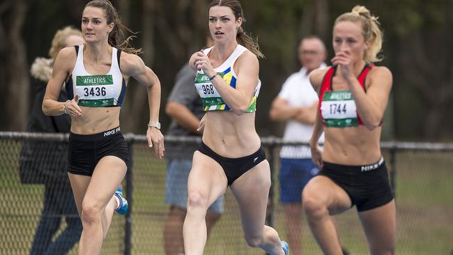 Mingara’s Bronte Carroll (middle) in action during the Women 100m Sprint Open heats. Picture: Troy Snook