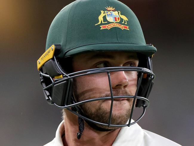 Travis Head of Australia leaves the field after being dismissed by Tim Southee of New Zealand during day 3 of the first Test match between Australia and New Zealand at Optus Stadium in Perth, Saturday, December 14, 2019. (AAP Image/Richard Wainwright) NO ARCHIVING, EDITORIAL USE ONLY, IMAGES TO BE USED FOR NEWS REPORTING PURPOSES ONLY, NO COMMERCIAL USE WHATSOEVER, NO USE IN BOOKS WITHOUT PRIOR WRITTEN CONSENT FROM AAP