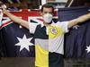 Who will carry Aussie flag at closing ceremony?