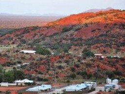 Teachers have been run out of town amid escalating violence in Mimili, SA