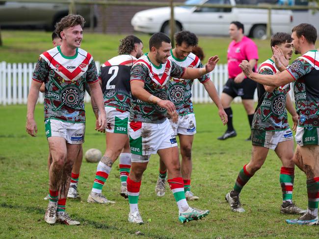 High-fives all round following South Eastern's Second Try. Picture: Adam Wrightson Photography