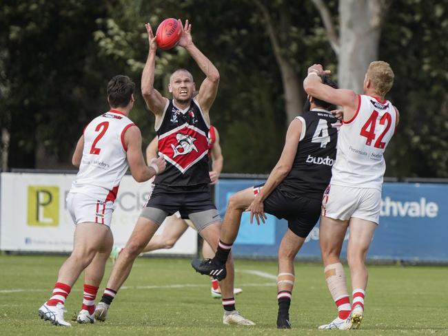 Sam Gilbert with the ball for Bonbeach. Picture: Valeriu Campan