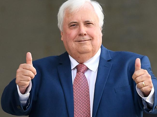 Businessman Clive Palmer gestures as he leaves the Supreme Court in Brisbane, Friday, October 26, 2018. Mr Palmer is trying to stop a second judge from hearing his legal battle with the liquidators of his collapsed Queensland Nickel business. (AAP Image/Dan Peled) NO ARCHIVING