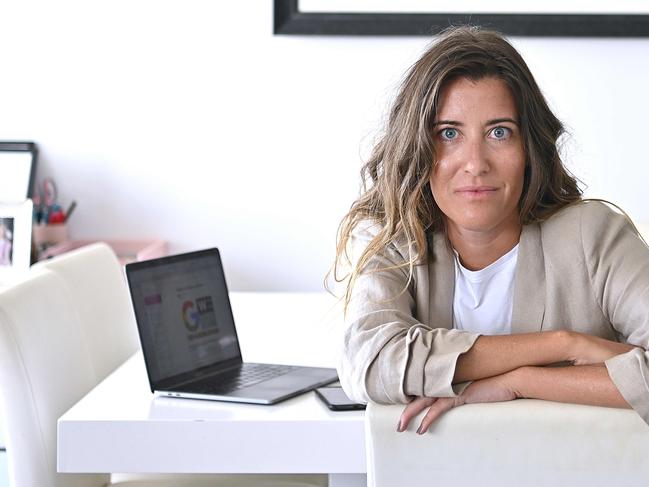 29/10/2020 : Sall Grover, CEO of a start-up social media platform Ã¢â¬ÅGiggleÃ¢â¬Â, for women, in her home office at Main Beach on the Gold Coast. Sall is copping abuse from transgender activists because biological males who identify as female want access. Pic Lyndon Mechielsen