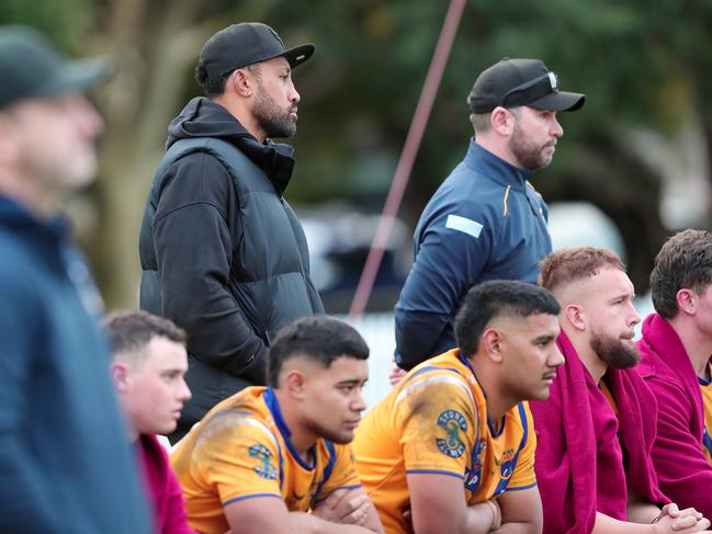 Roy Asotasi and the Dolphins bench just before full-time. Picture: Adam Wrightson Photography